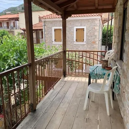σπίτι τριάρι 80τμ